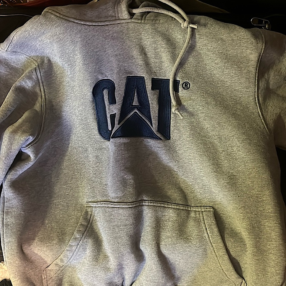 CAT brand sweatshirt. worn once, very thick nice quality. Just too small for me